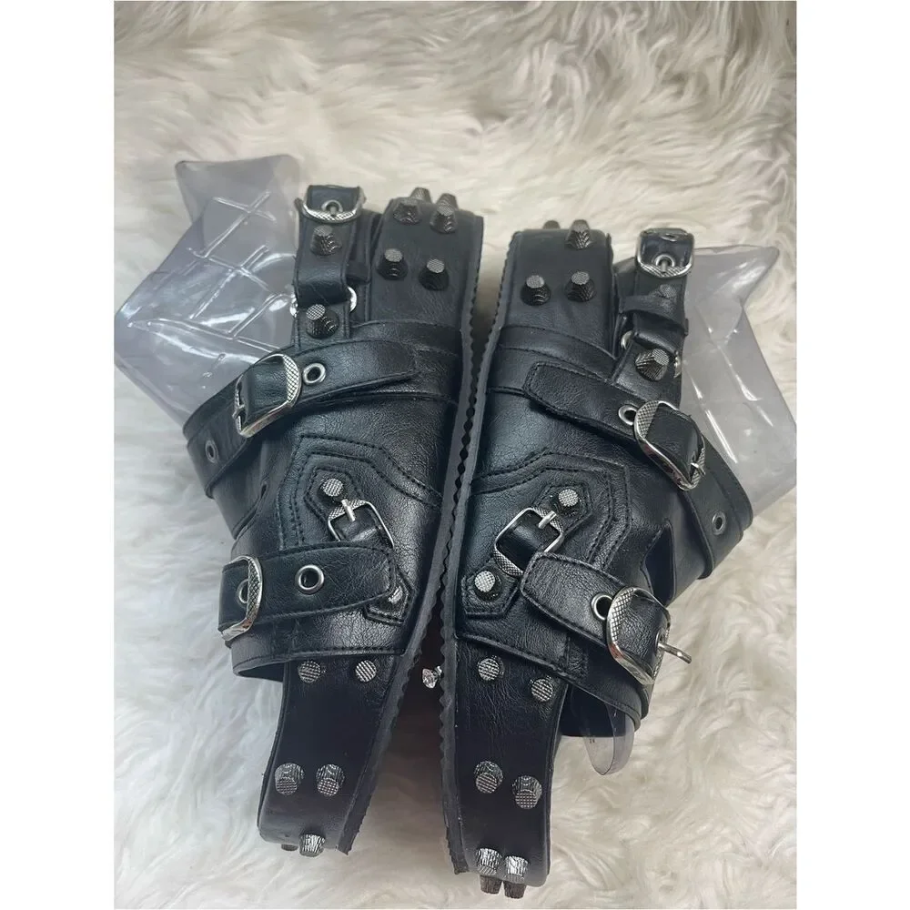Vesta synthetic Black Studded Buckle Platform Sandals.Goth style SZ11.5